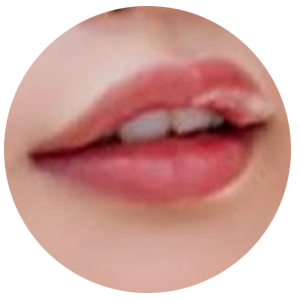 アヒル口